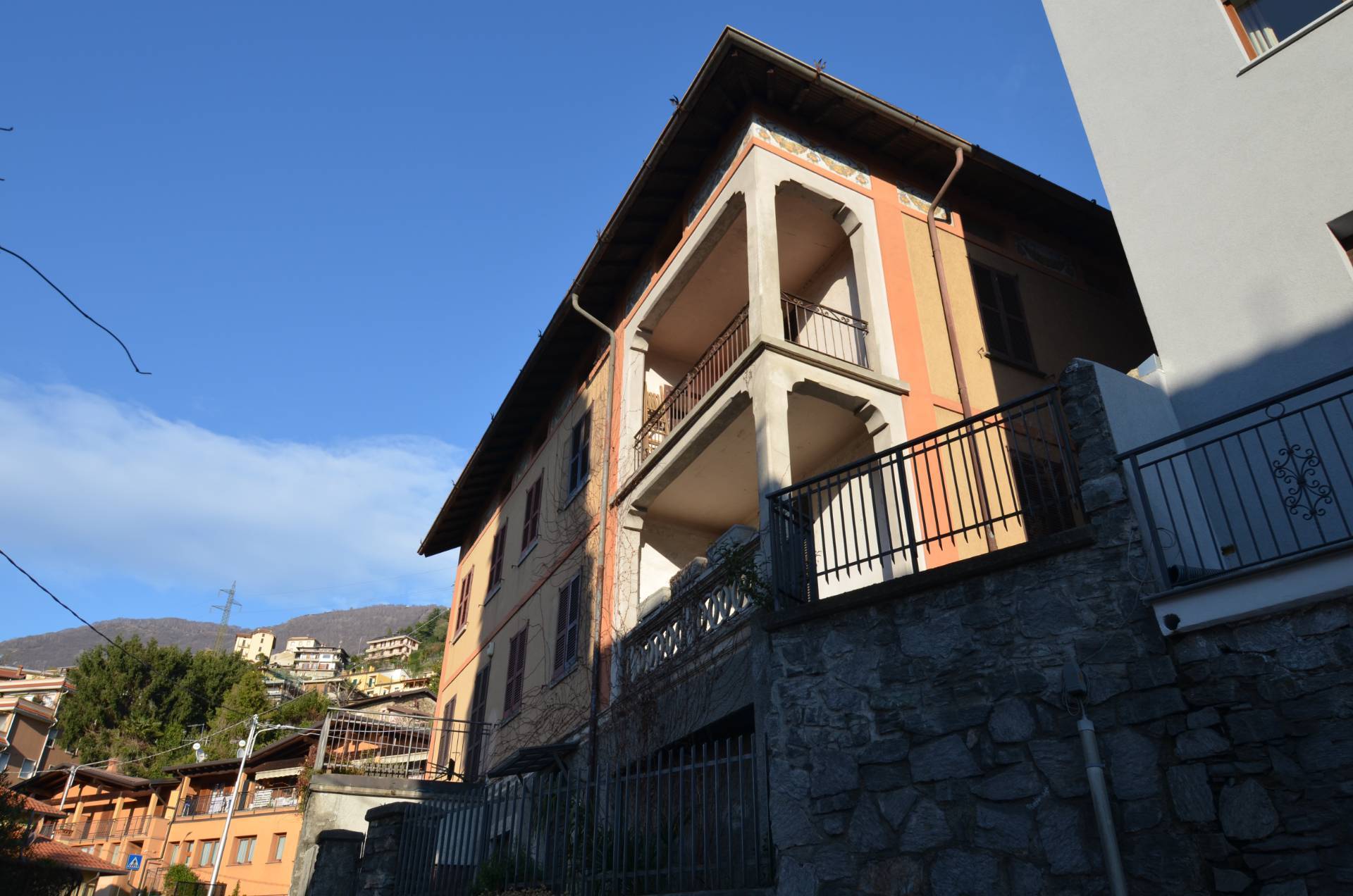 Casa singola in vendita a Bellano