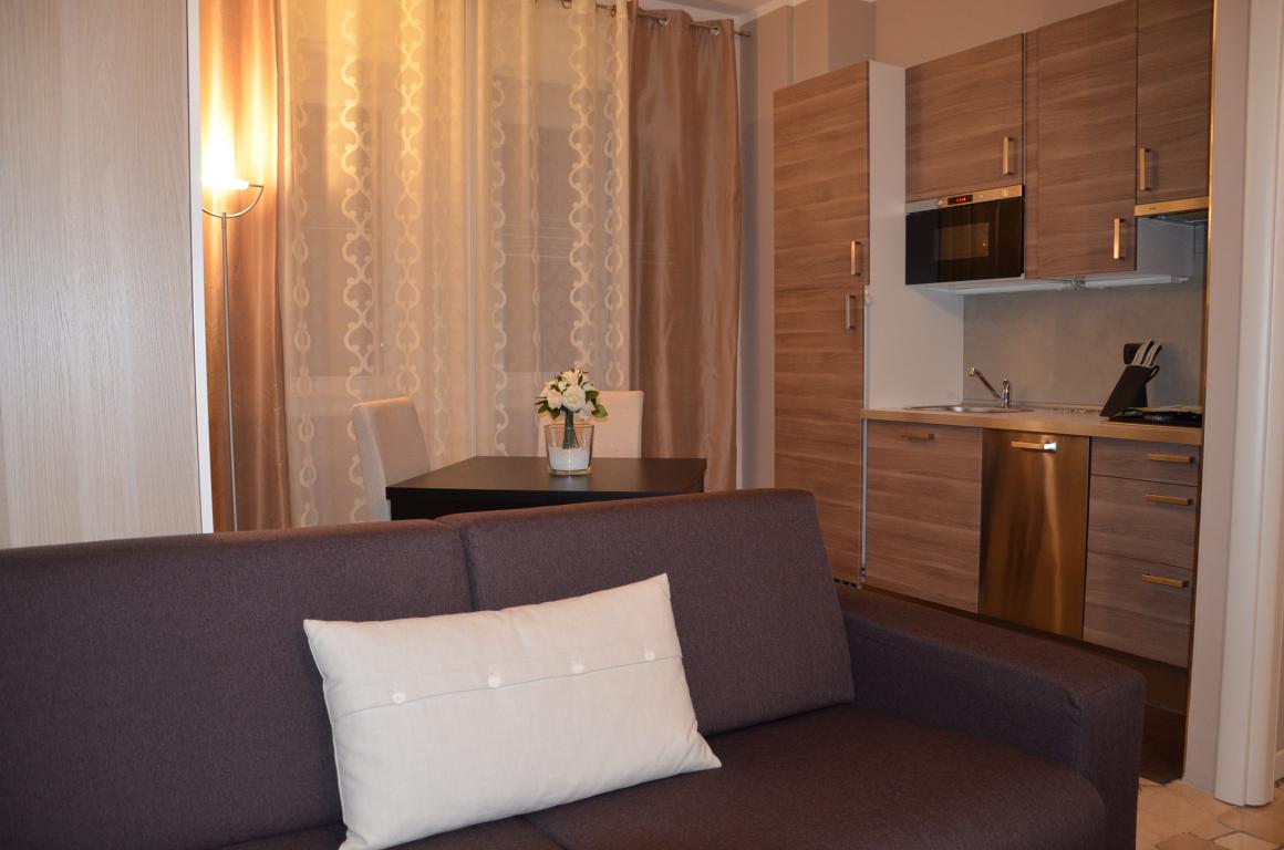 Appartamento in vendita a Lecco, Centro