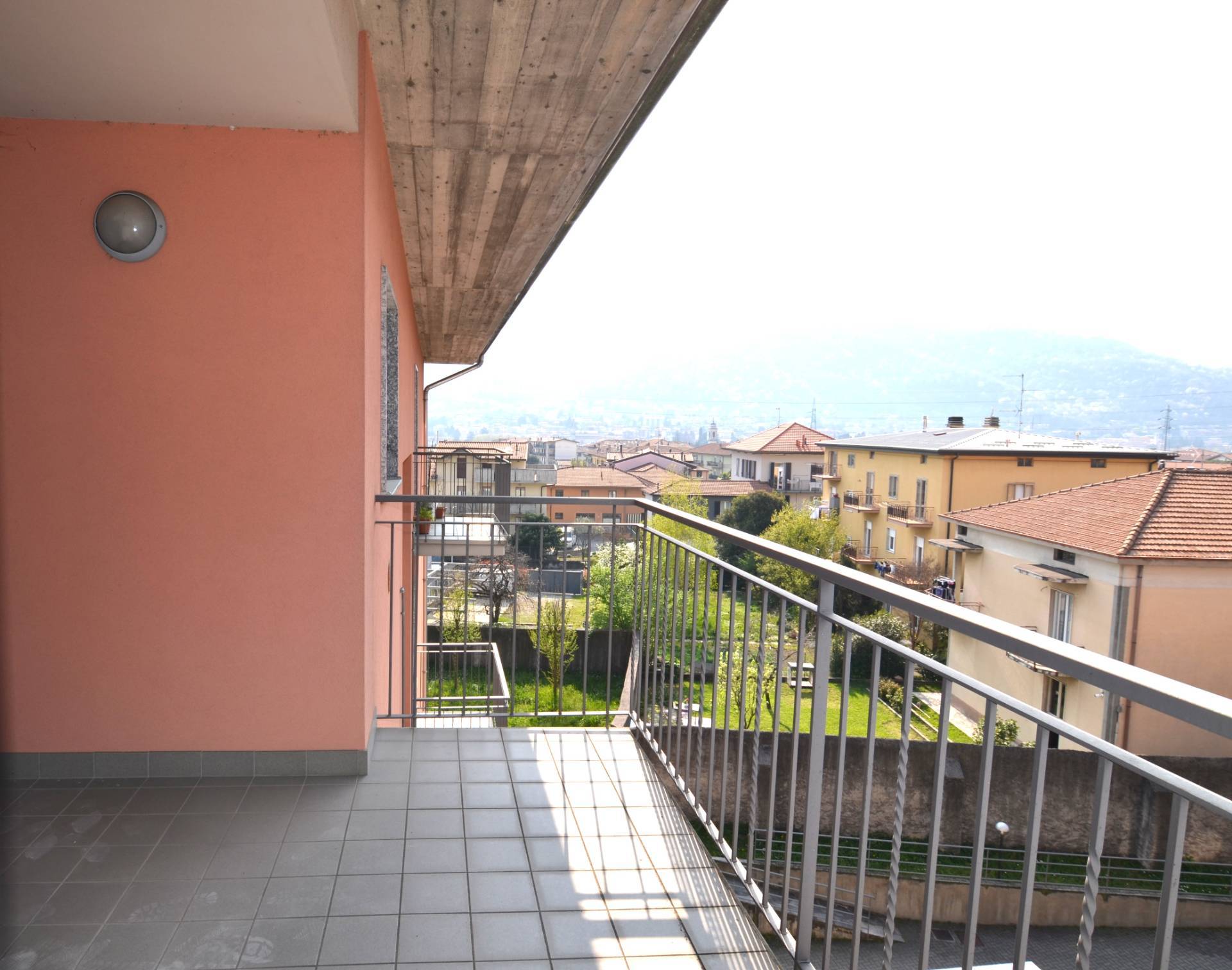 Appartamento in vendita a Calolziocorte, Pascolo