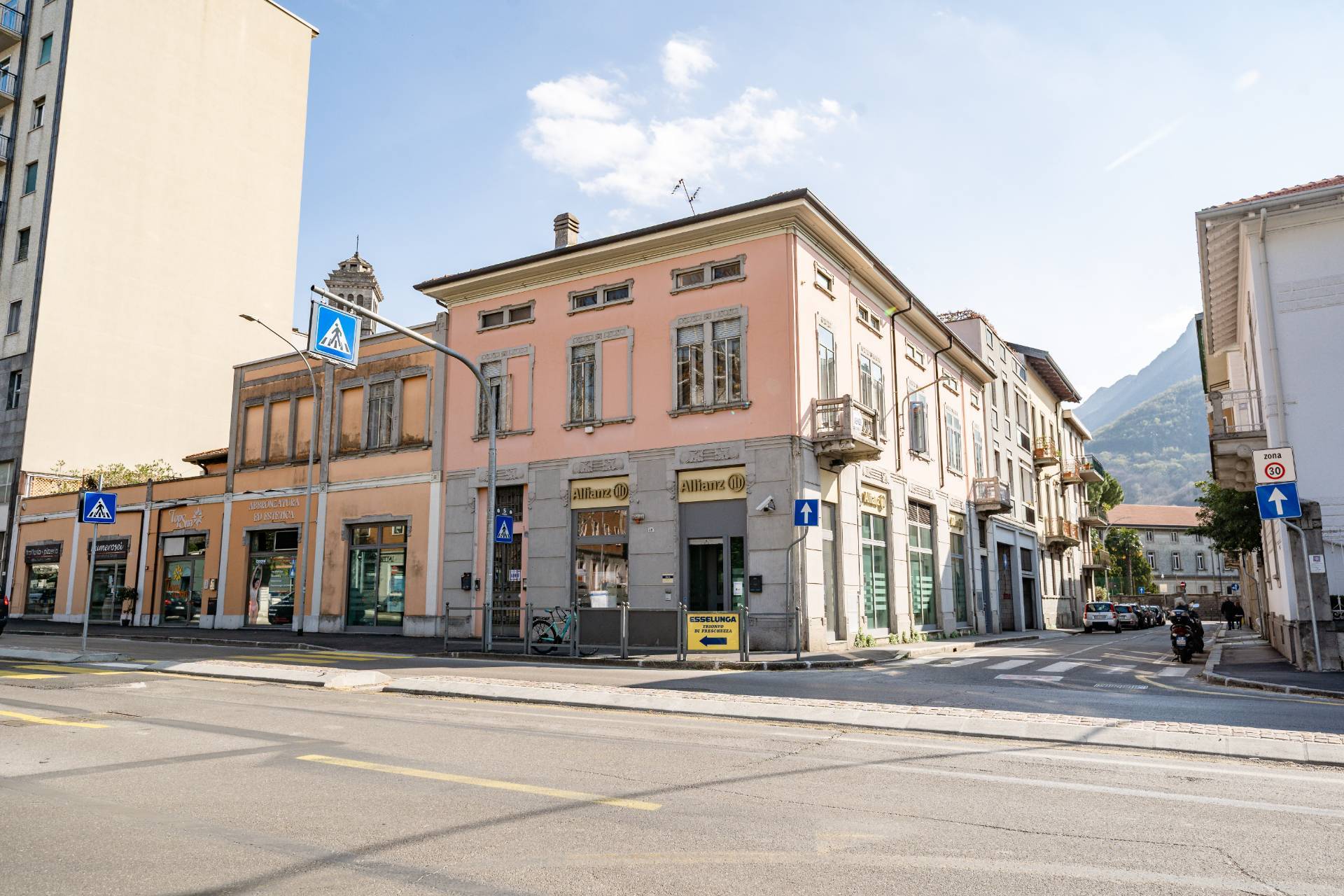 Casa singola in vendita a Lecco, Centro
