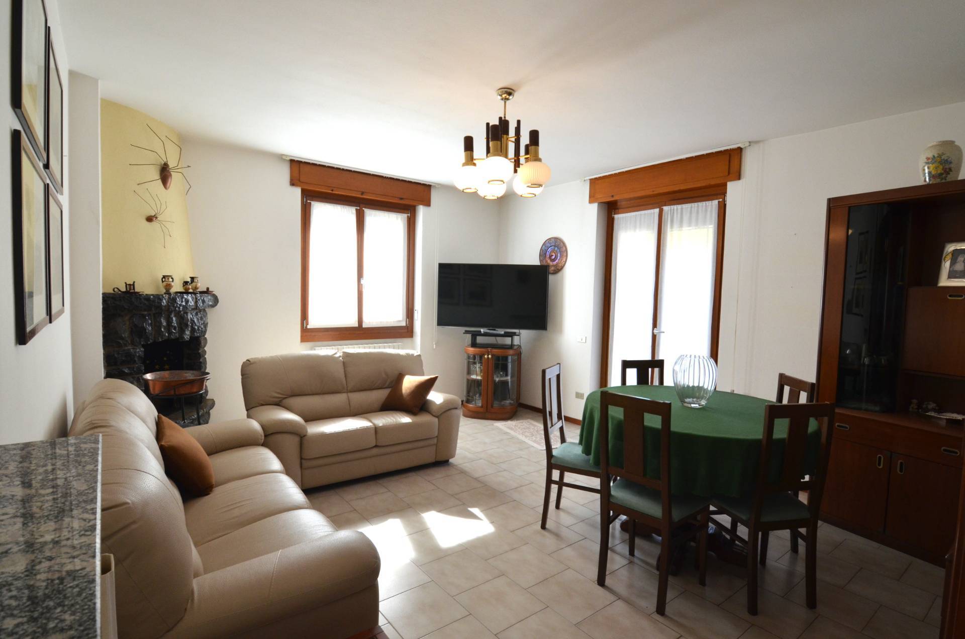 Appartamento in vendita a Dervio