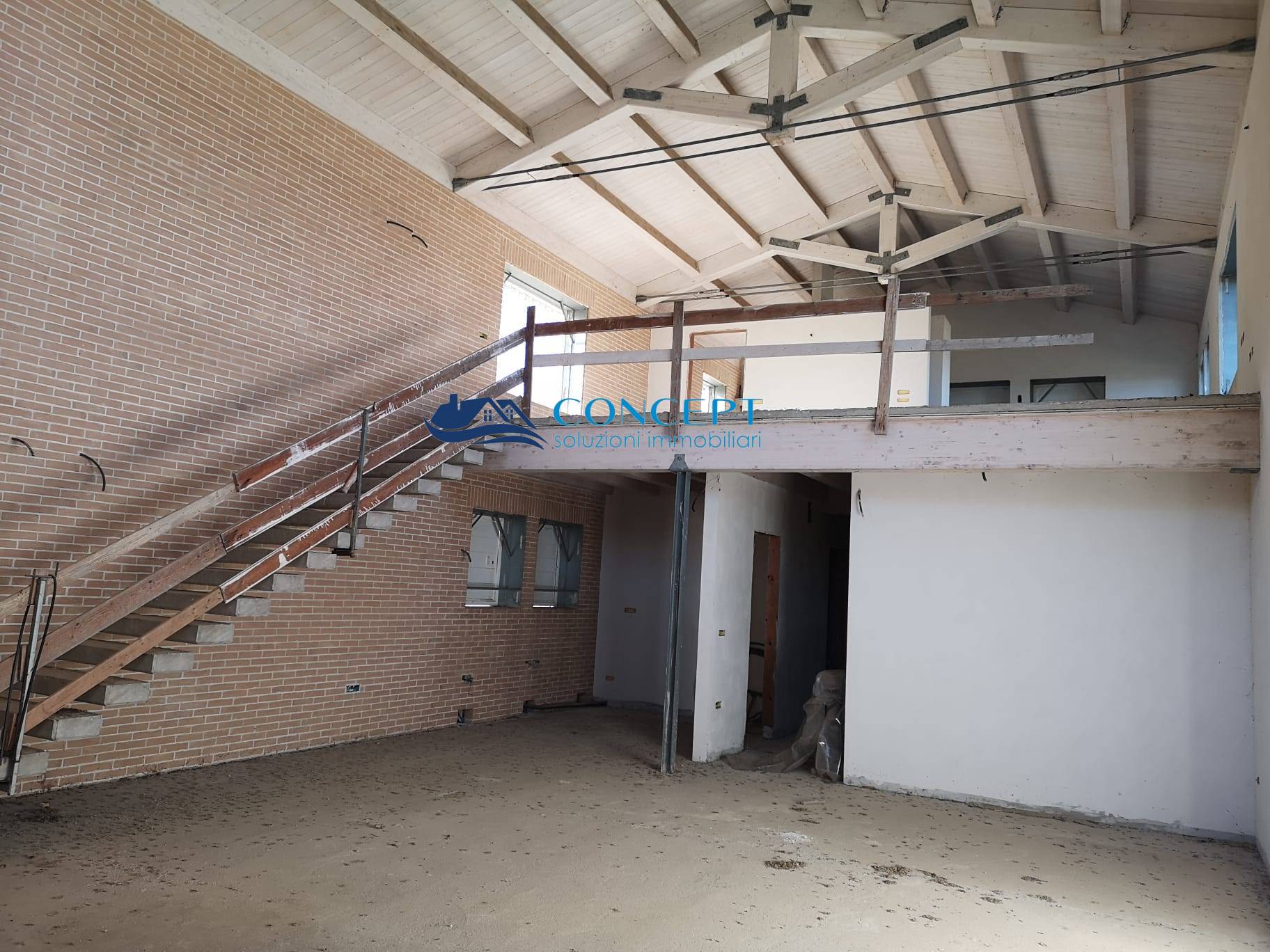 Casa bifamiliare in vendita a Controguerra