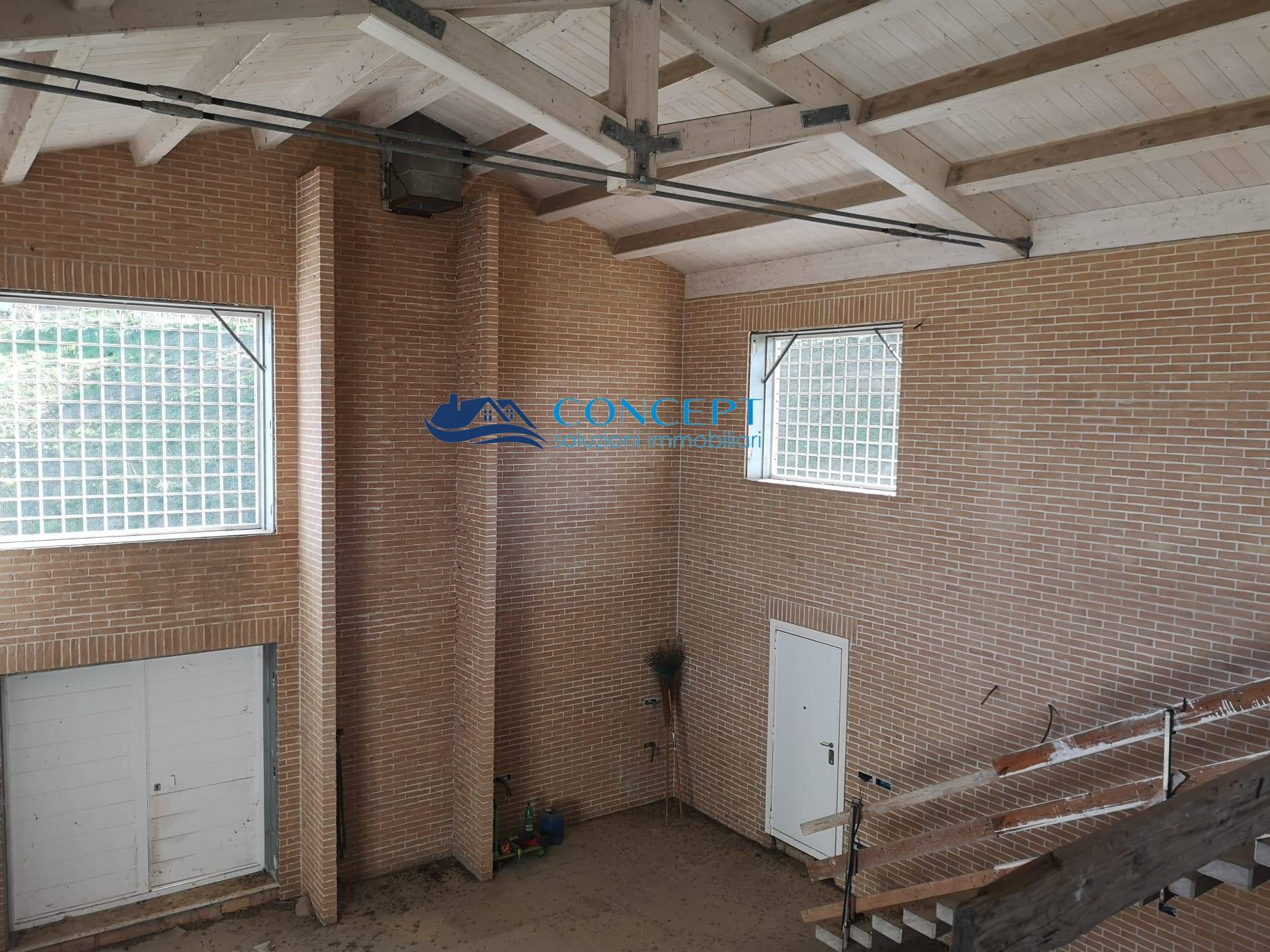 Casa bifamiliare in vendita a Controguerra