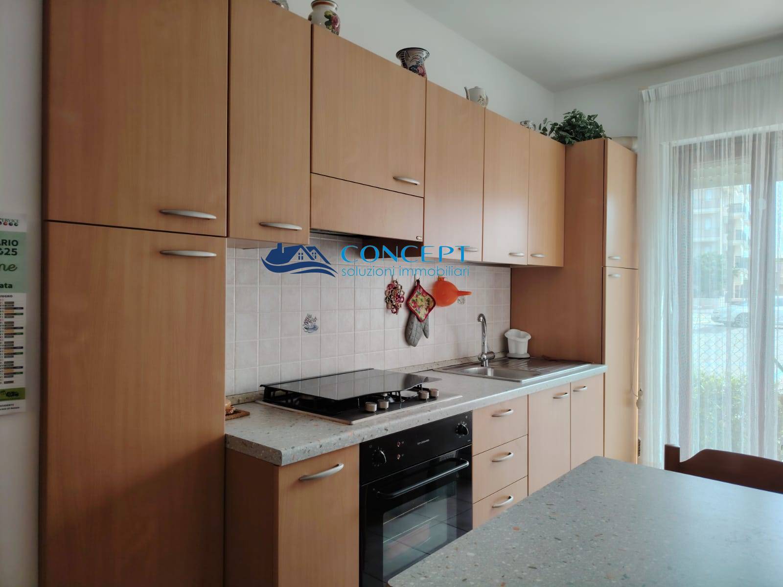 Appartamento in vendita a Alba Adriatica, Zona Mare