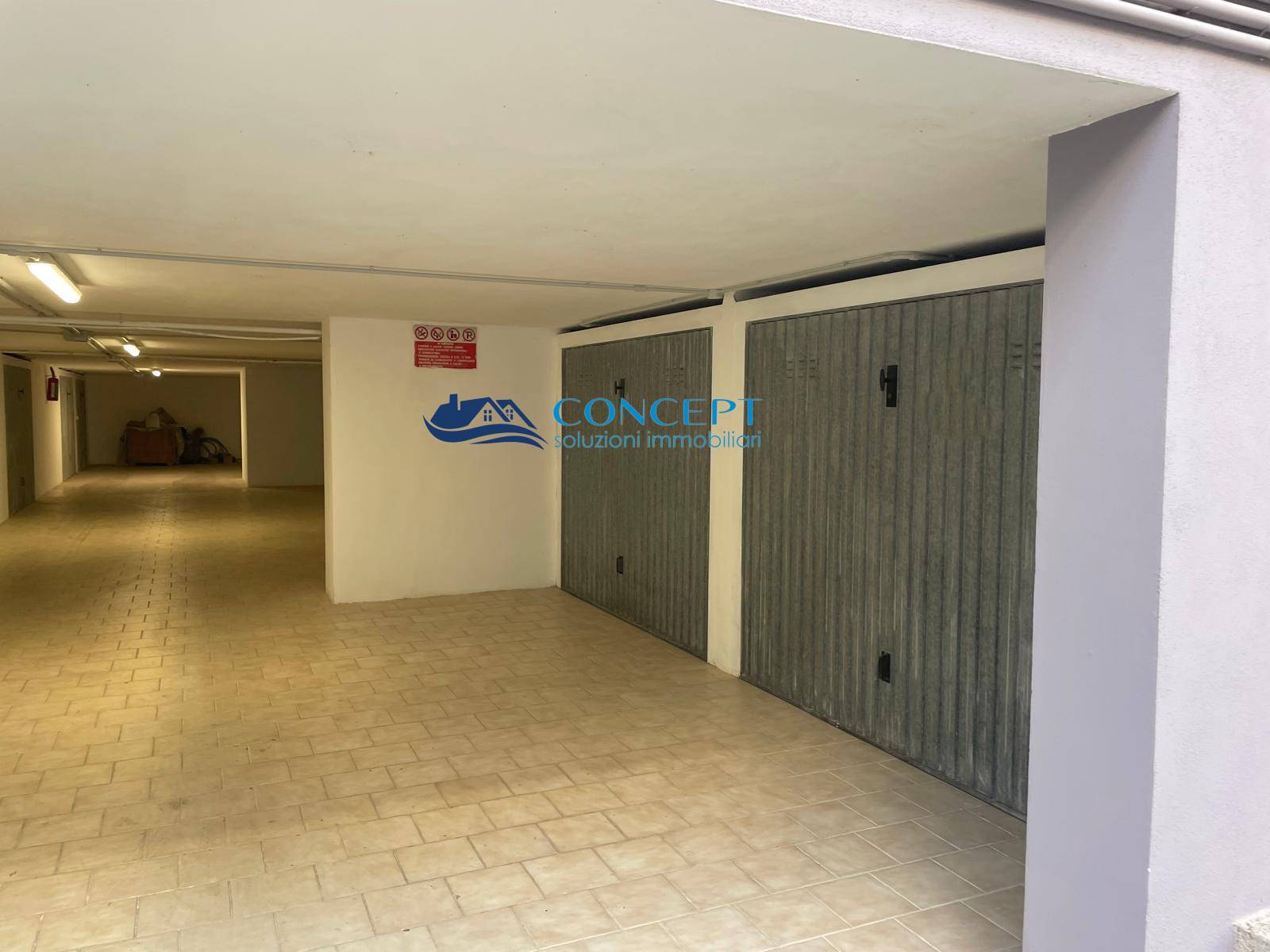 Box o garage in vendita a Martinsicuro, Villa Rosa