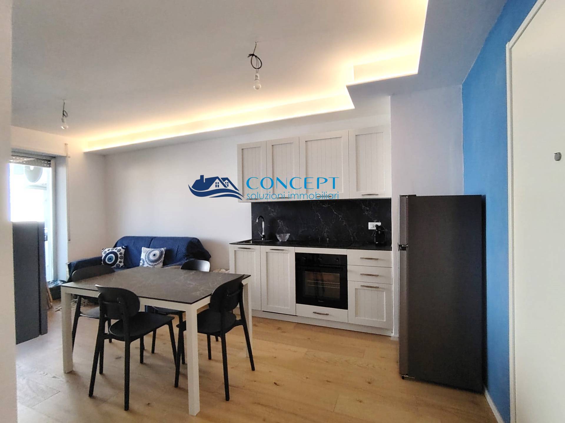 Appartamento in vendita a Martinsicuro, Villa Rosa