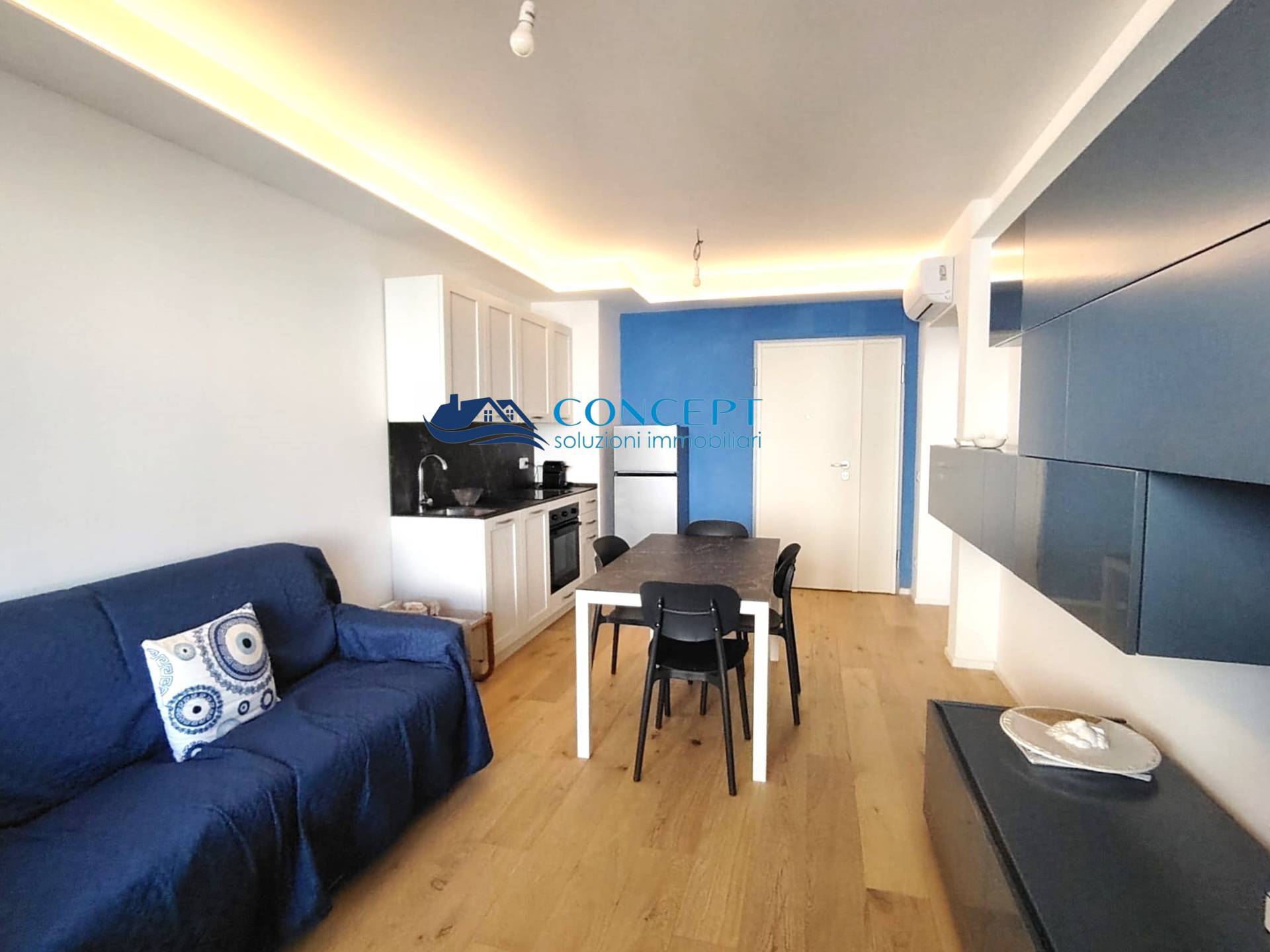 Appartamento in vendita a Martinsicuro, Villa Rosa