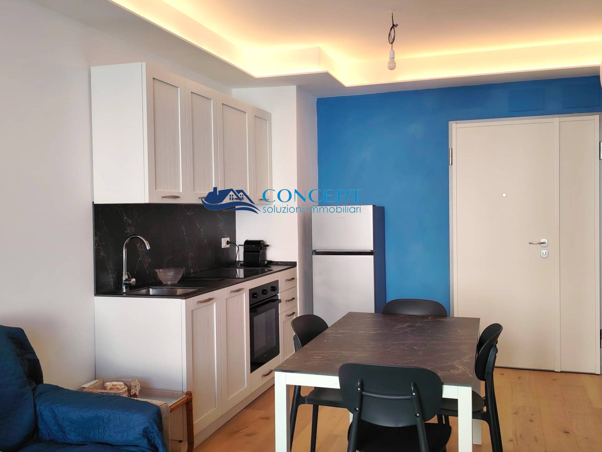 Appartamento in vendita a Martinsicuro, Villa Rosa