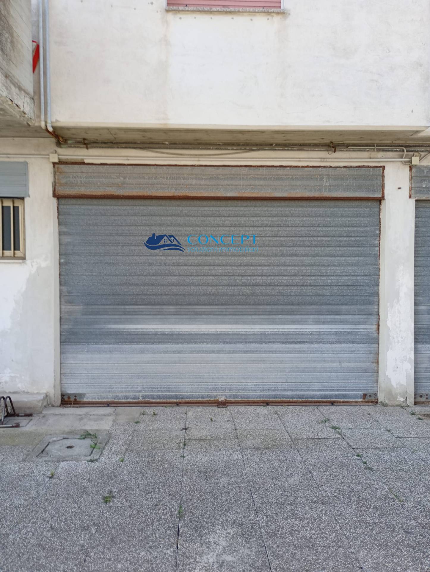 Box o garage in vendita a Martinsicuro