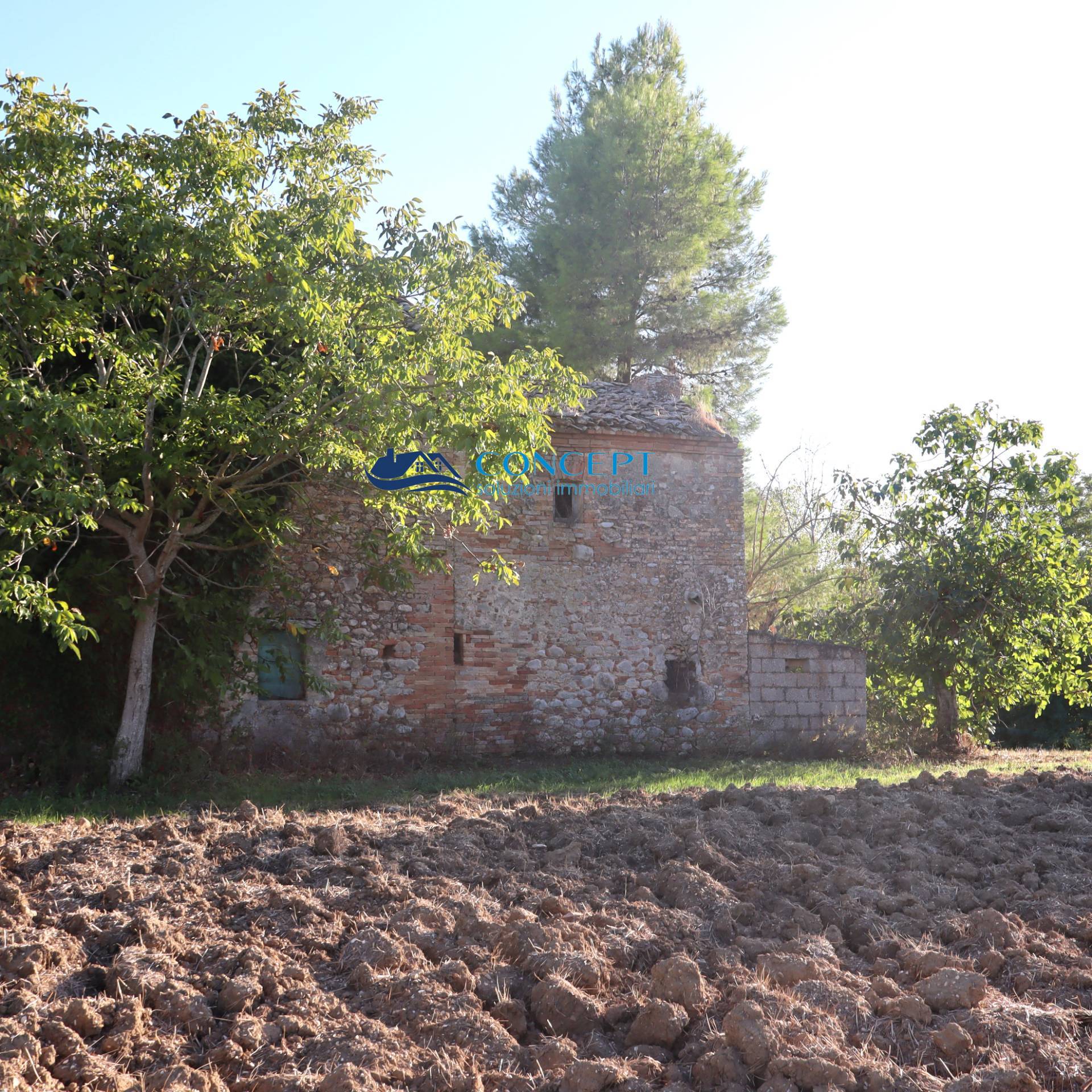 Rustico in vendita a Corropoli