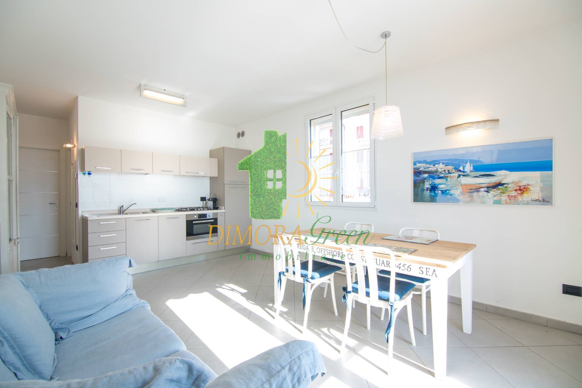 Appartamento in vendita a Cipressa