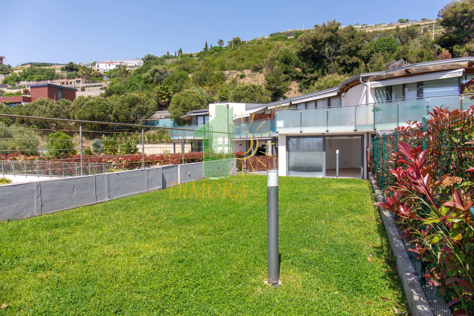 Appartamento in vendita a Santo Stefano al Mare