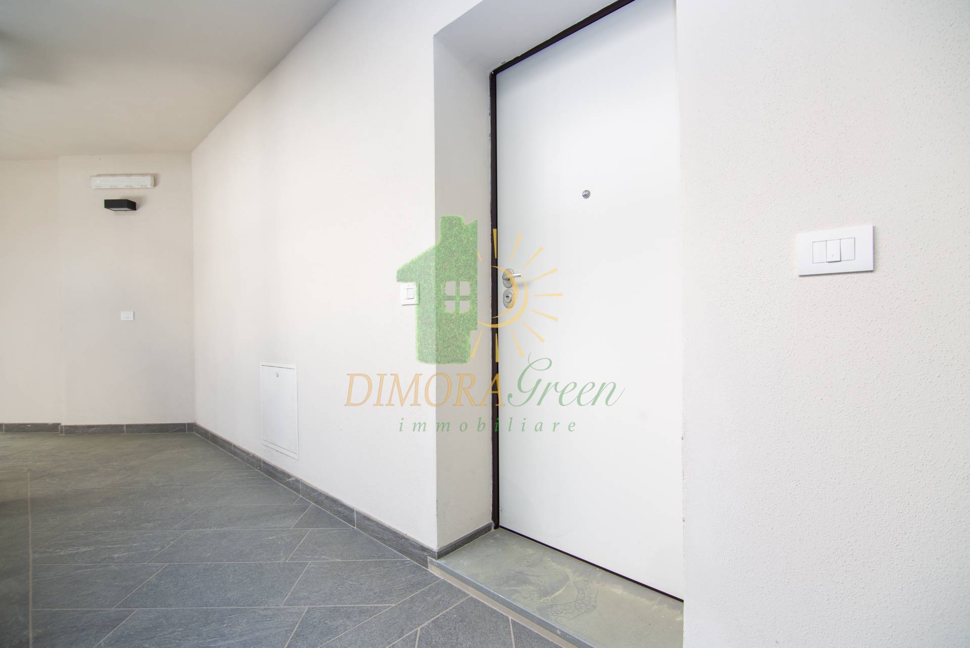 Appartamento in vendita a Santo Stefano al Mare