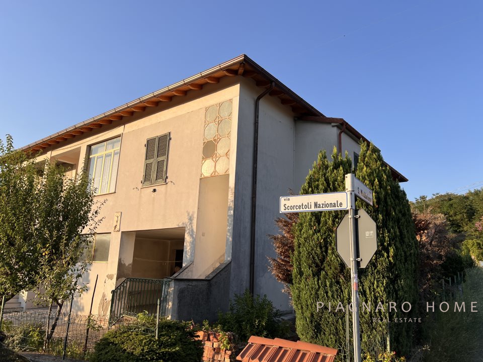Casa indipendente in vendita a Filattiera