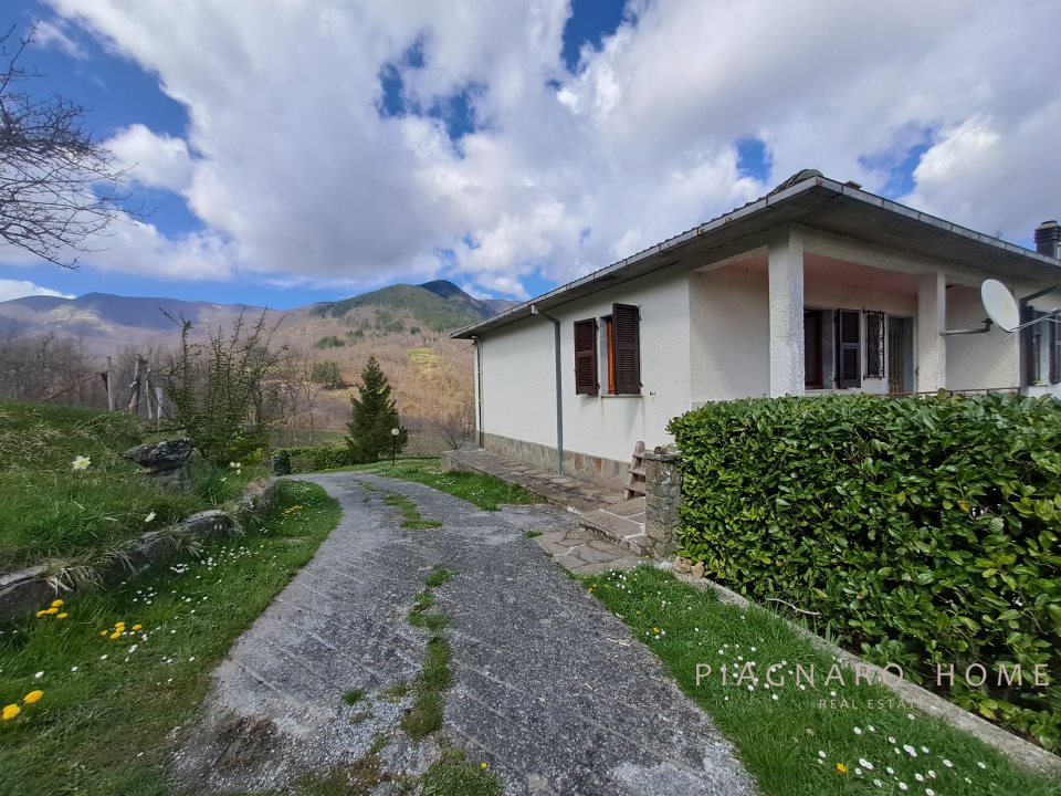Casa indipendente in vendita, Zeri bergugliara