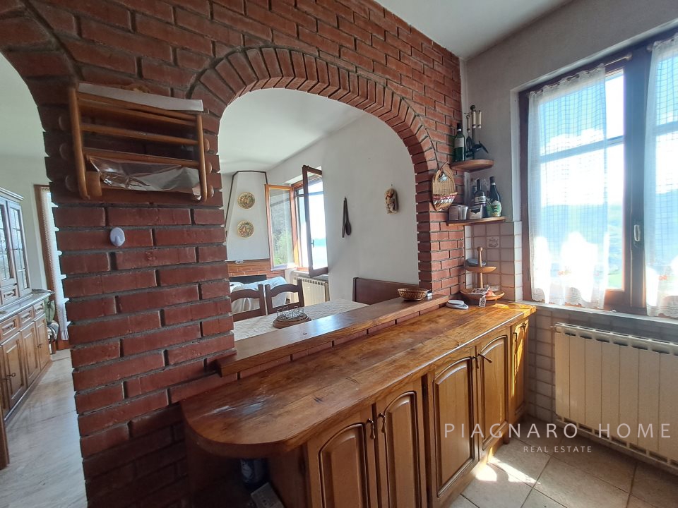 Casa indipendente in vendita, Zeri bergugliara