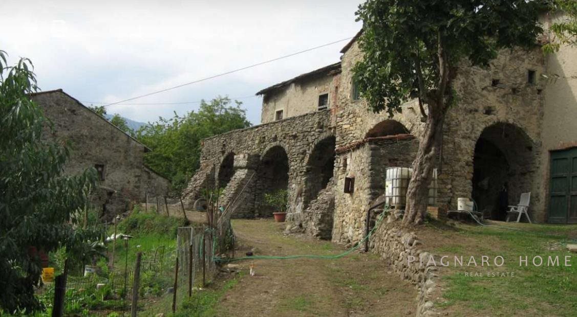 Rustico in vendita a Pontremoli