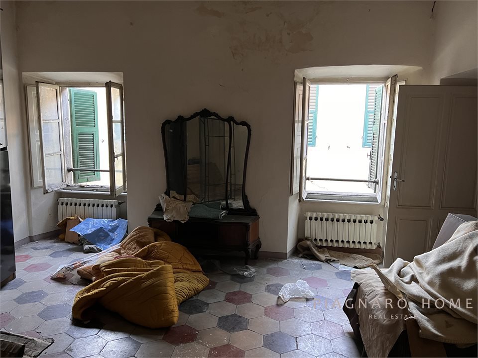 Trilocale in vendita a Pontremoli