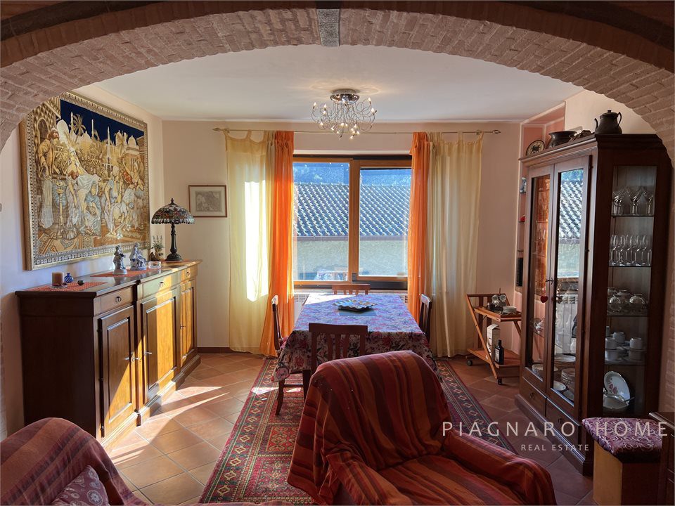 Appartamento in vendita a Filattiera