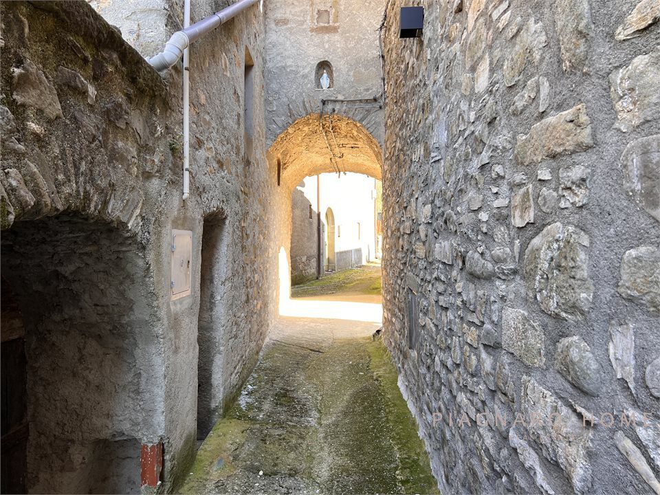 Trilocale in vendita a Filattiera