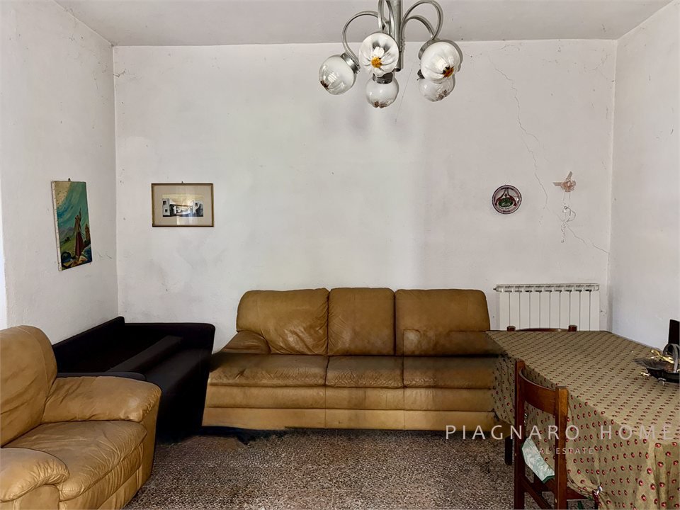 Quadrilocale in vendita, Zeri coloretta