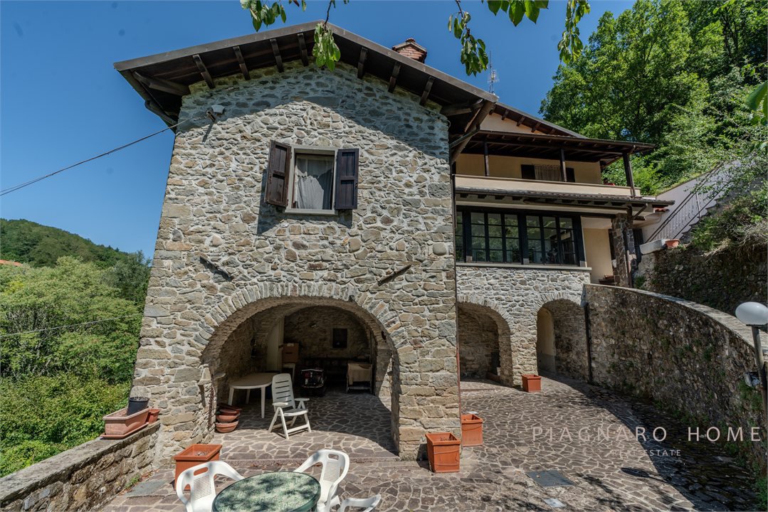 Rustico in vendita a Pontremoli