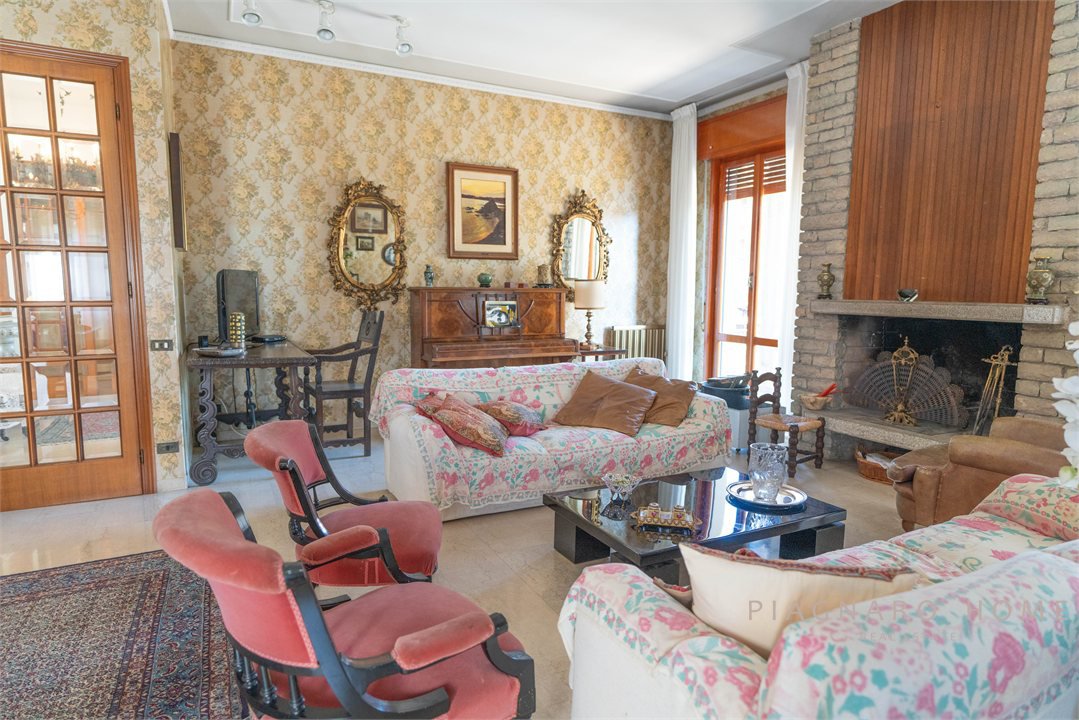 Villa in vendita a Pontremoli