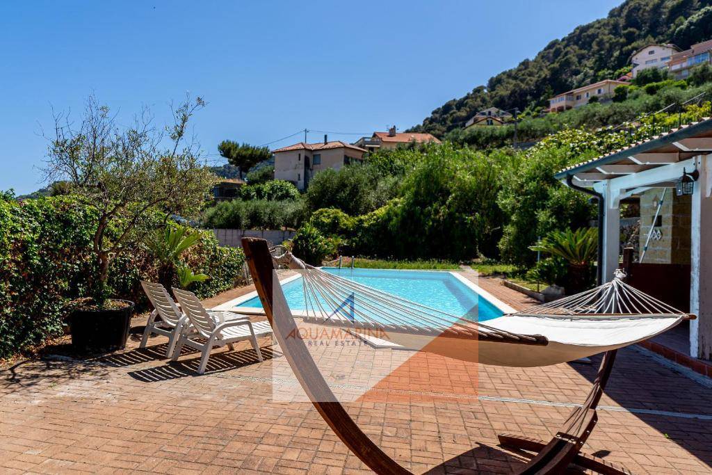 Villa vista mare, Ventimiglia san bernardo