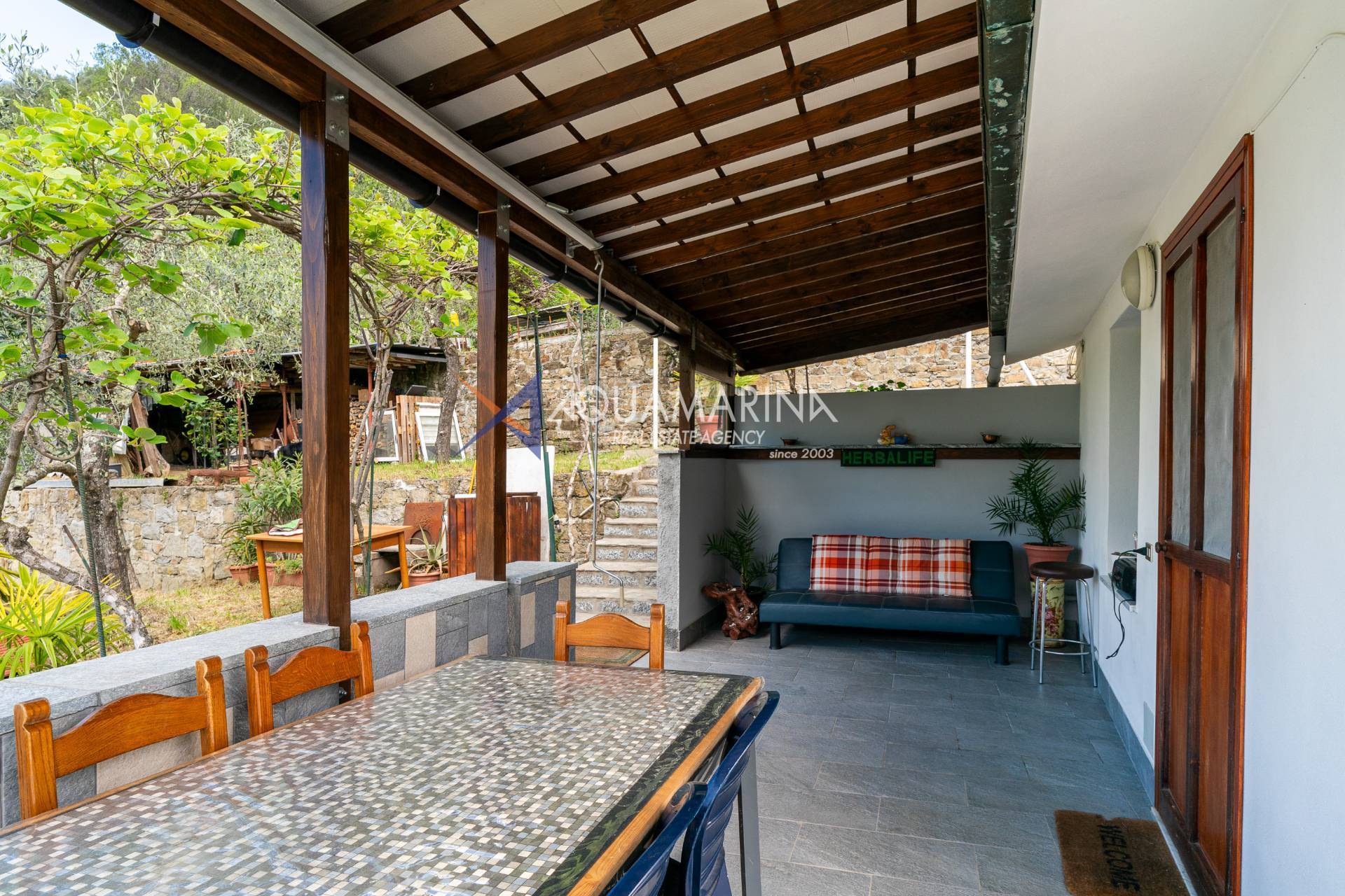 Casa Indipendente in vendita a Apricale