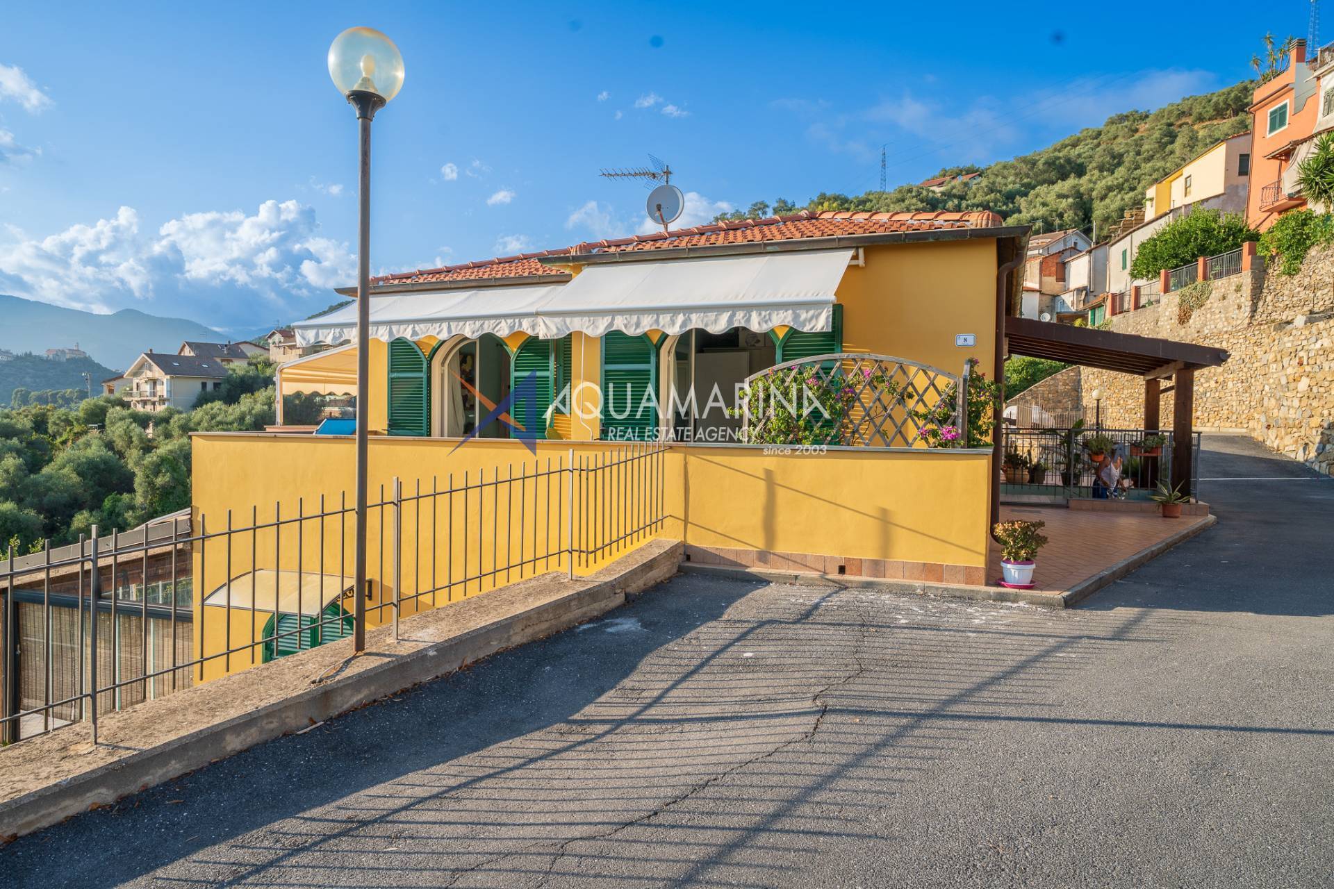 Appartamento in vendita a Pompeiana