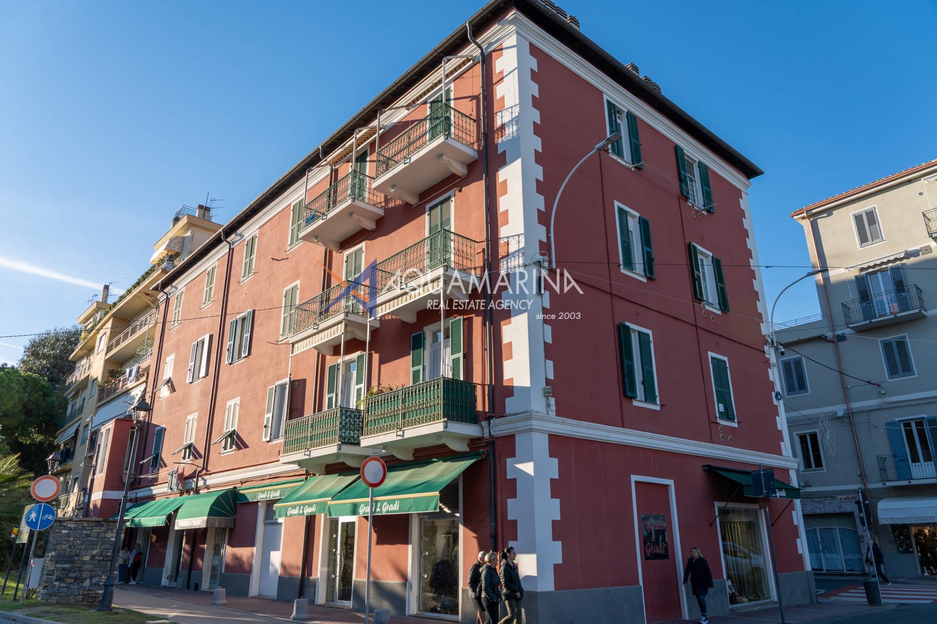 Appartamento in vendita a Taggia