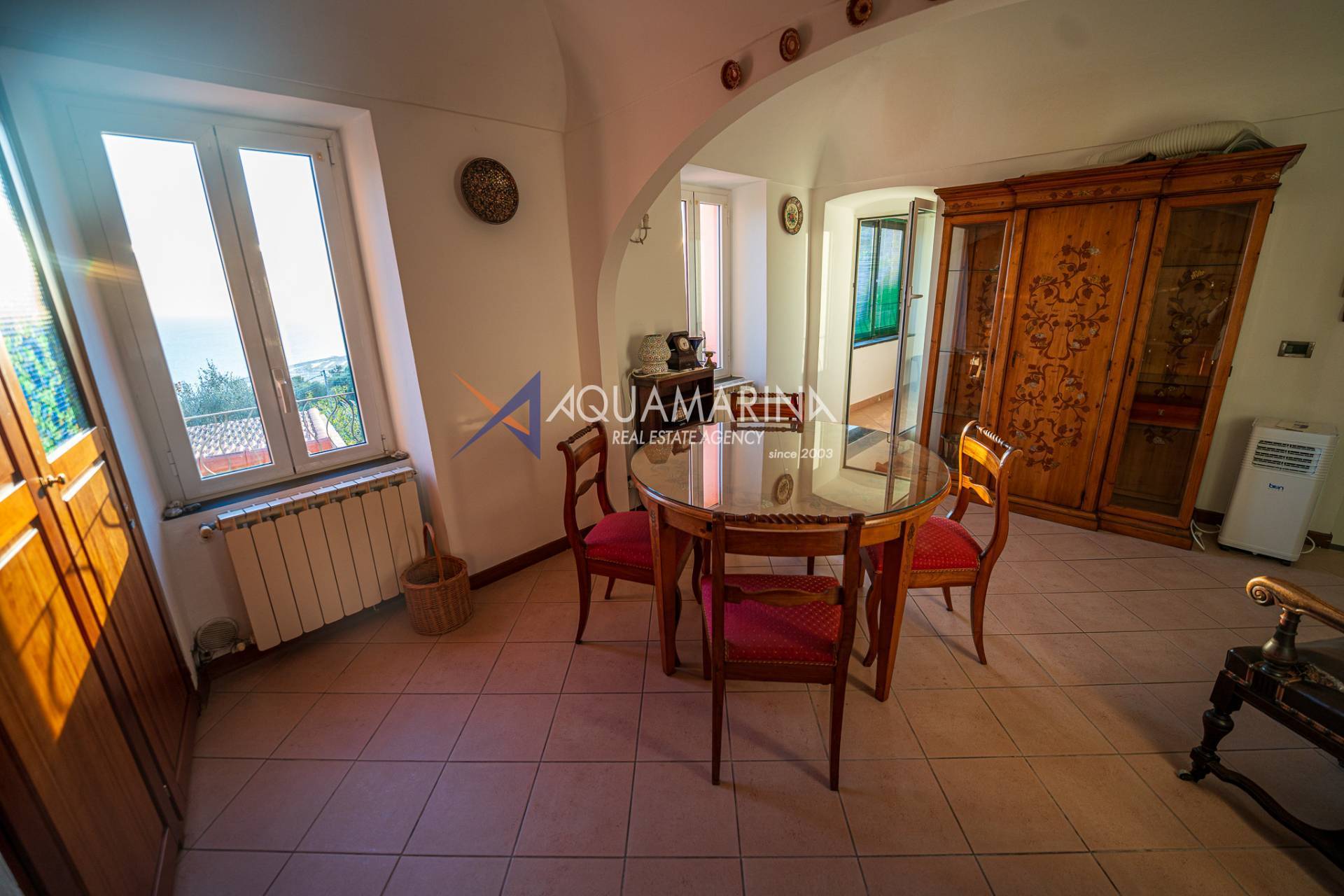 Appartamento in vendita a Cipressa