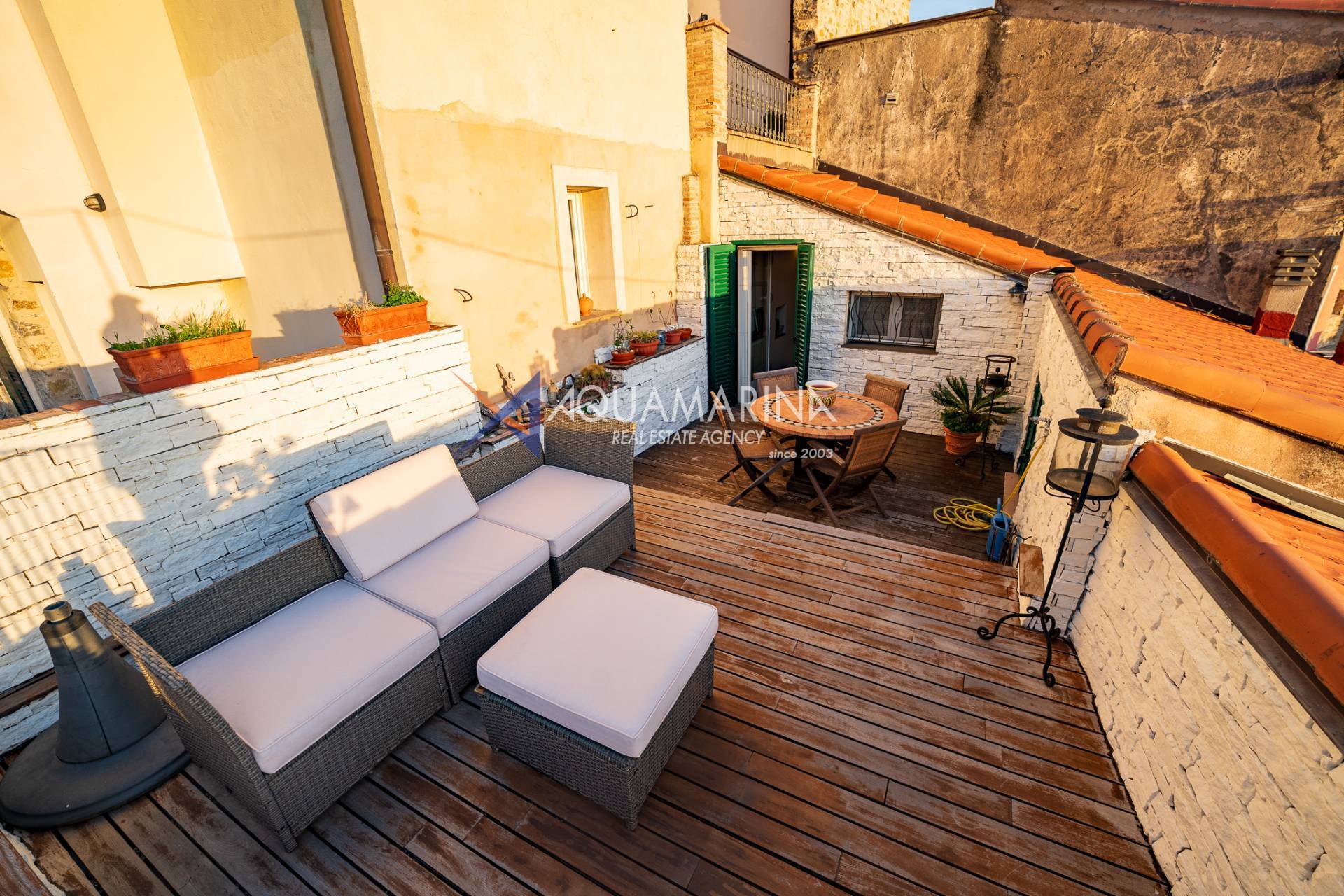 Appartamento in vendita a Cipressa