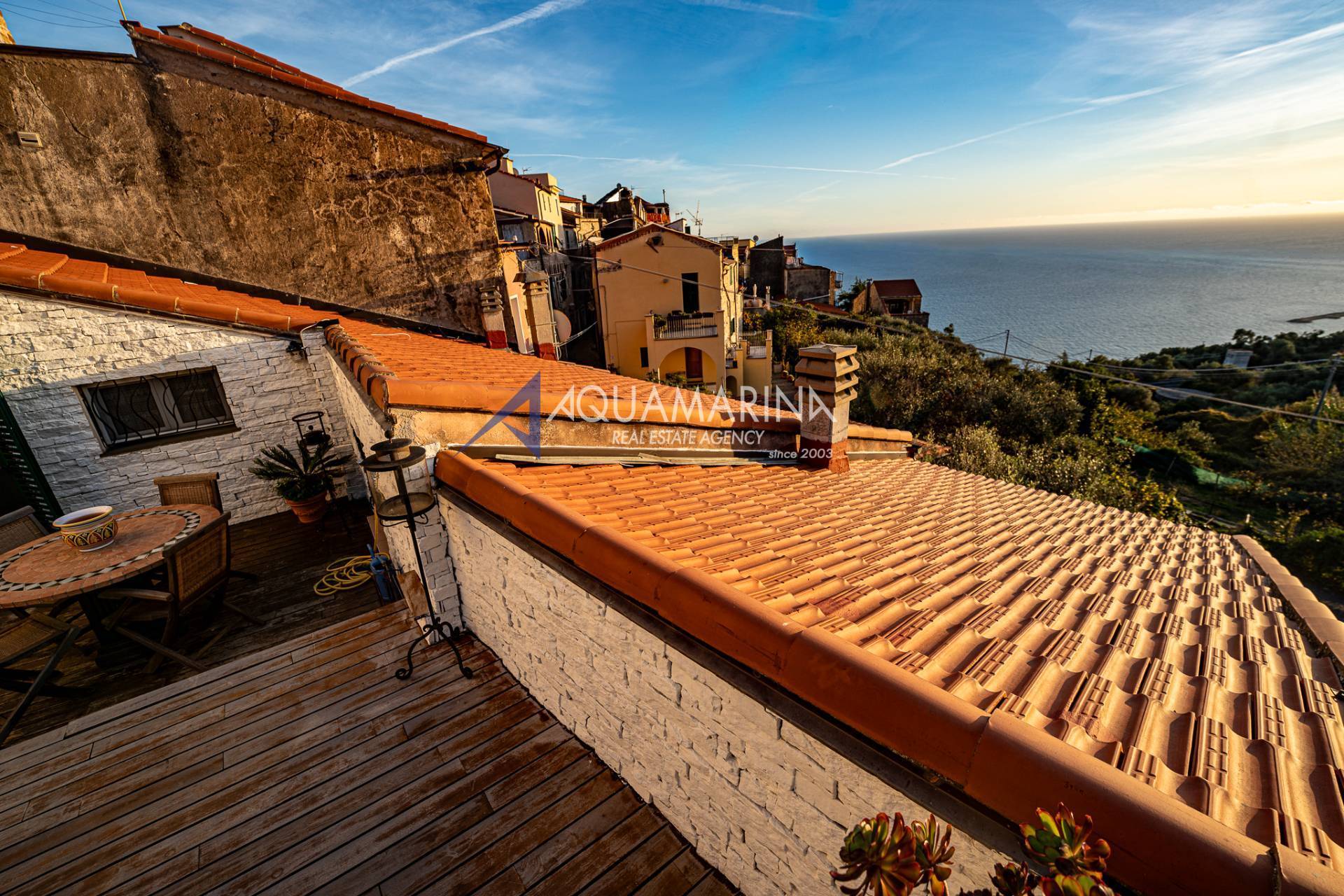 Appartamento in vendita a Cipressa