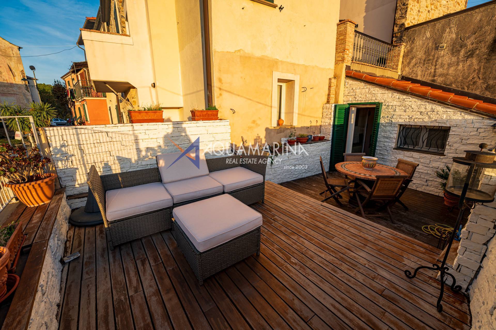 Appartamento in vendita a Cipressa