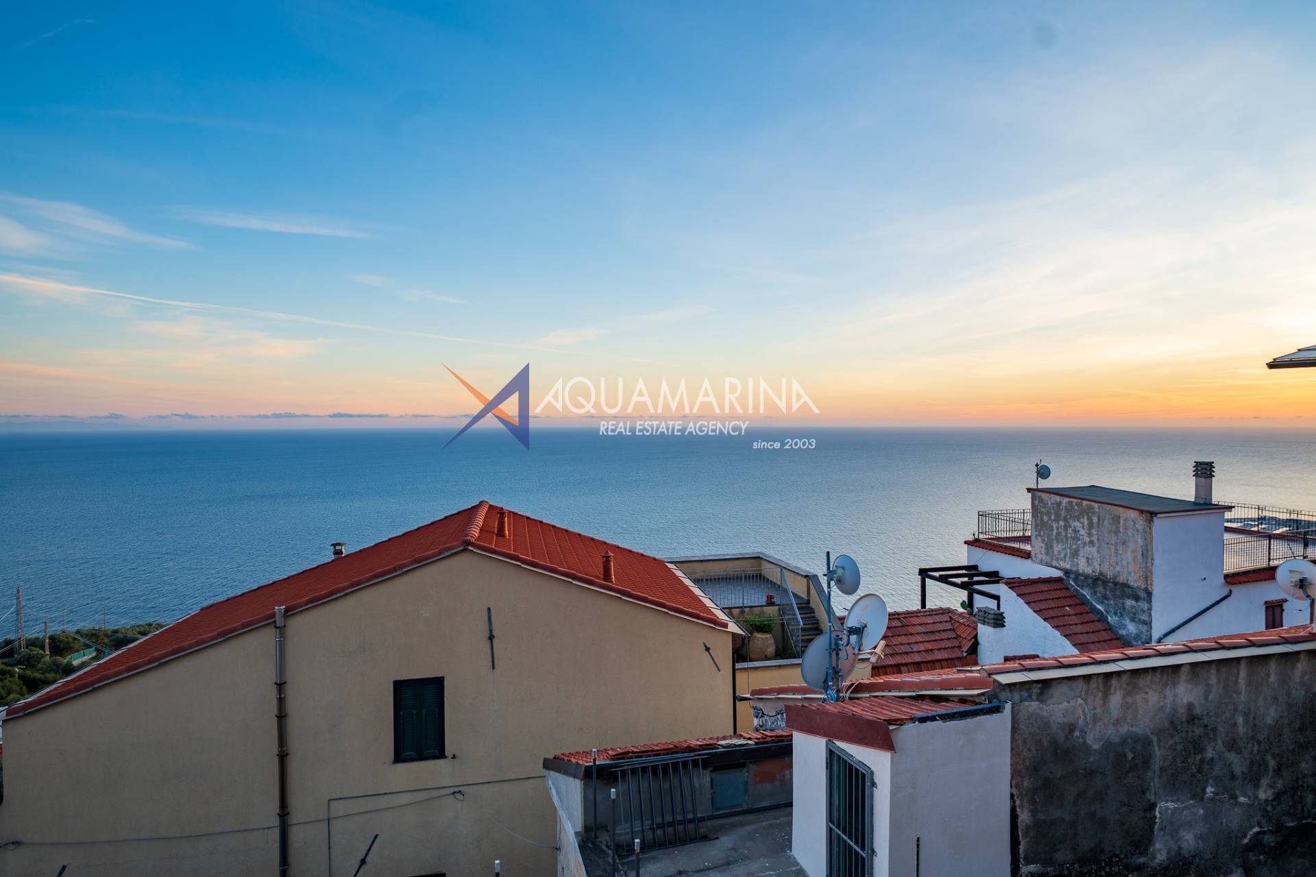 Appartamento in vendita a Cipressa