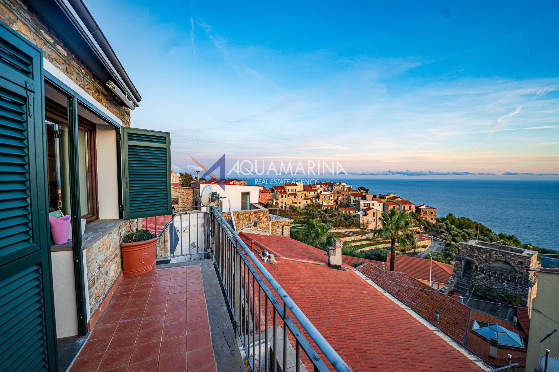 Appartamento in vendita a Cipressa