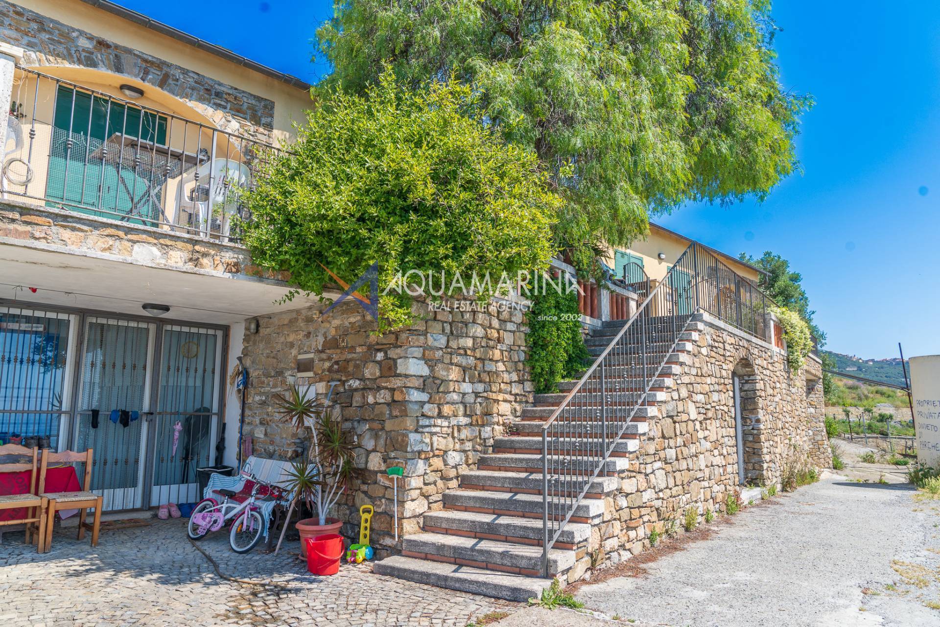 Villa in vendita a Santo Stefano al Mare