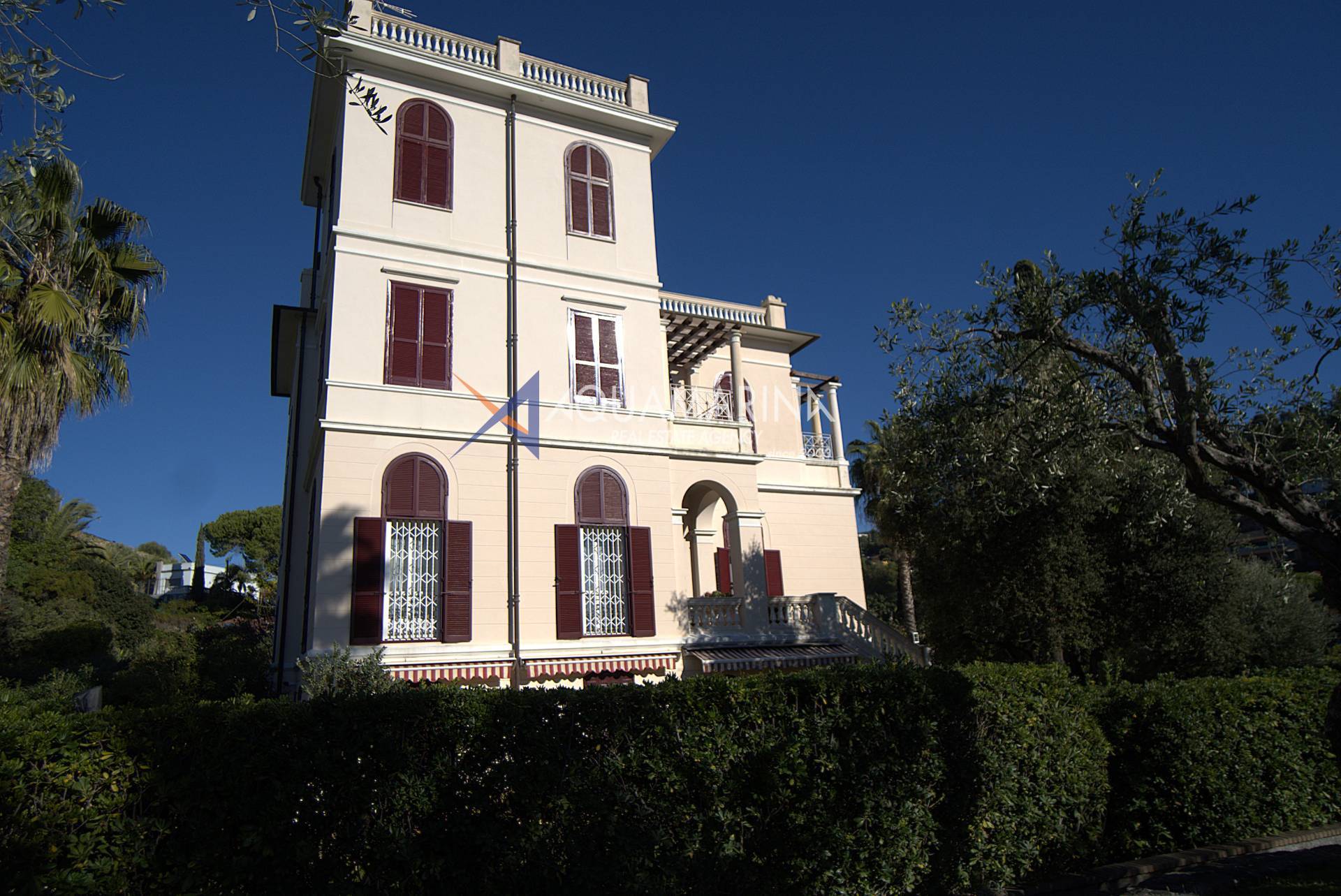 Appartamento in vendita a Bordighera