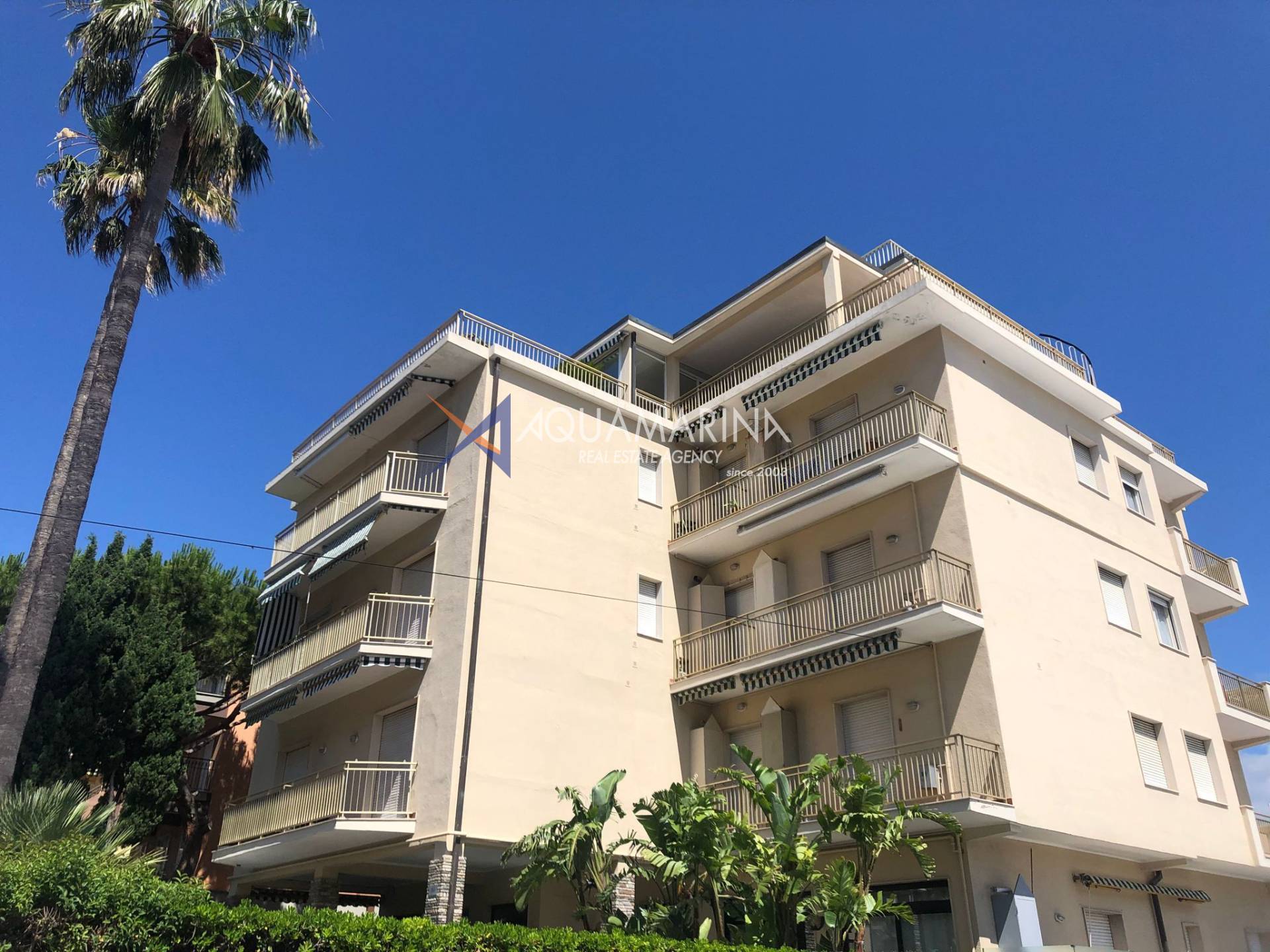 Appartamento in vendita a Bordighera