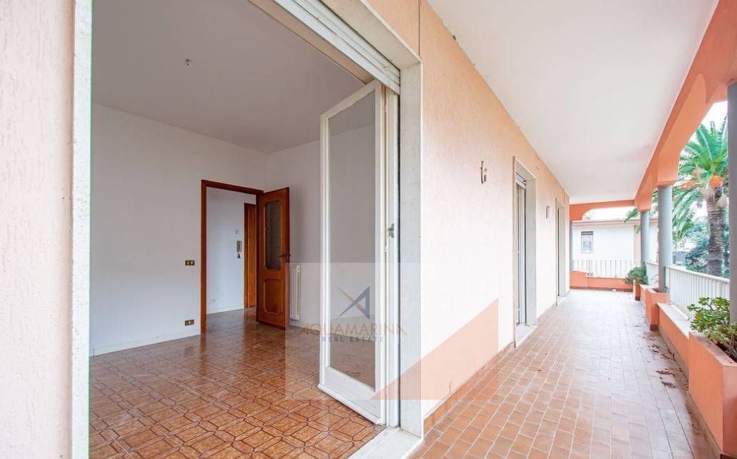 Appartamento in vendita a Vallecrosia