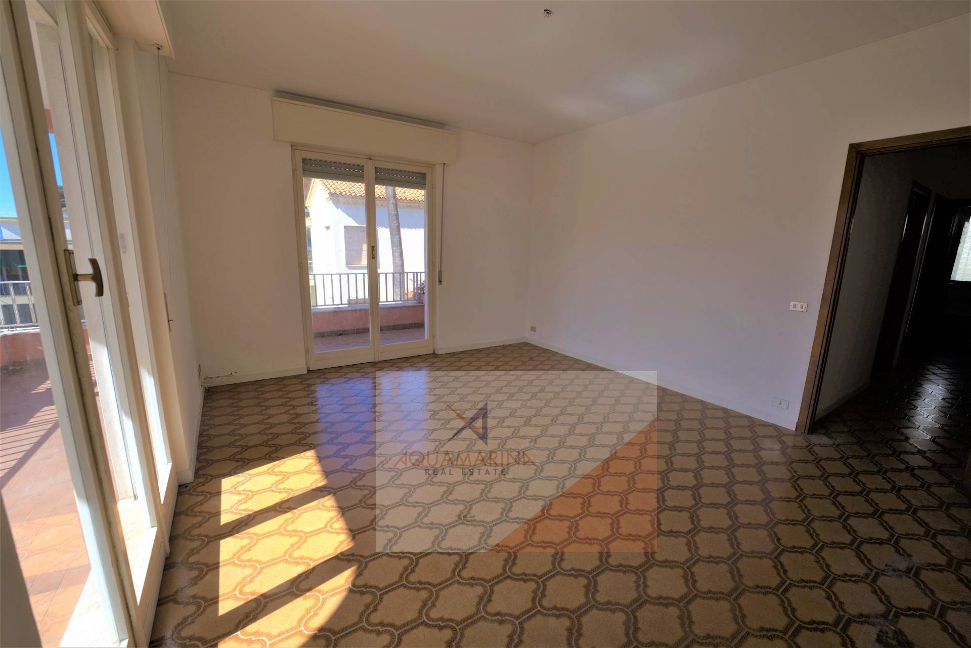 Appartamento in vendita a Vallecrosia