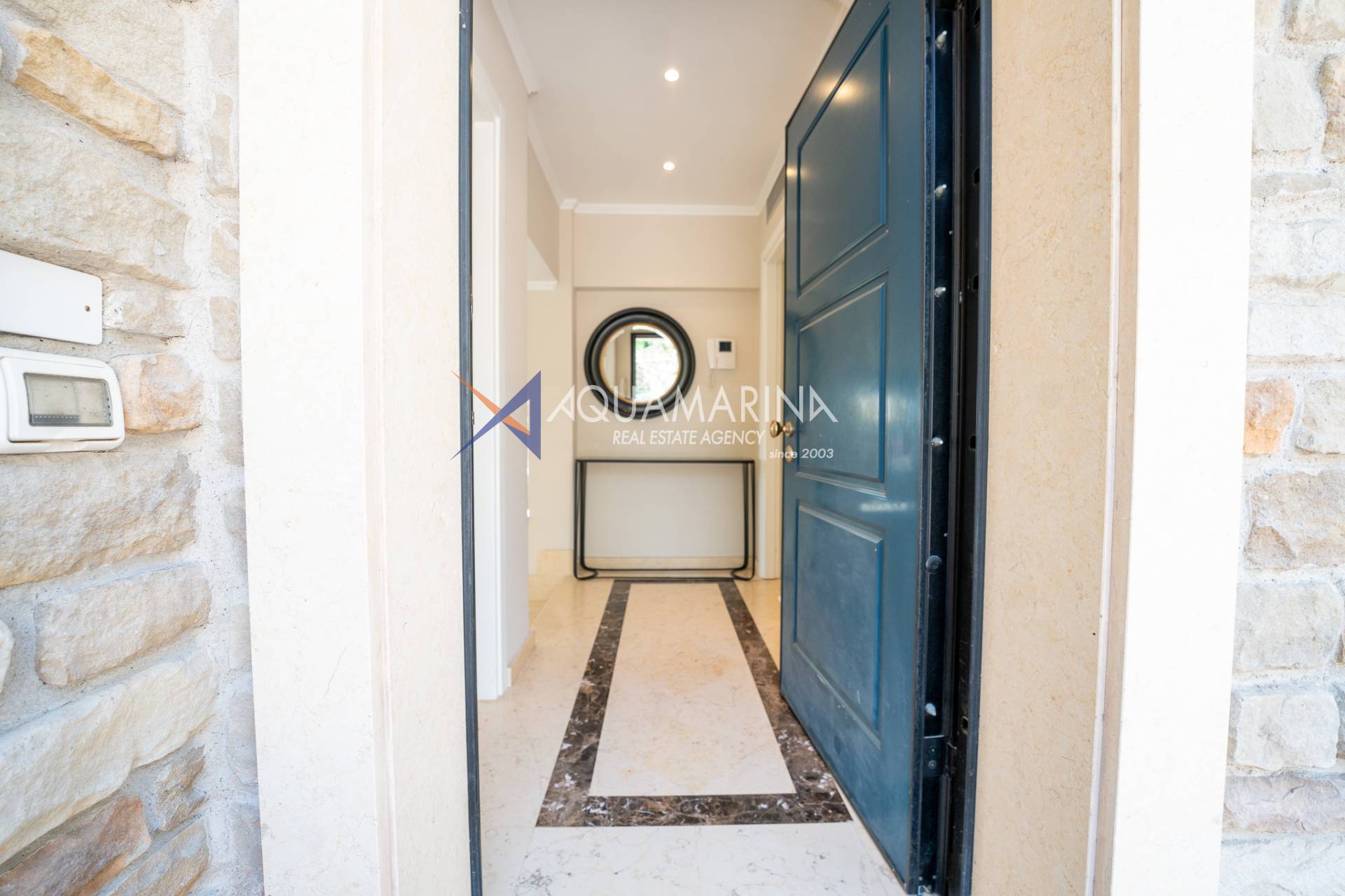 Villa in vendita a Bordighera