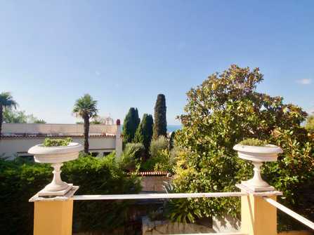 Villa in vendita a Bordighera