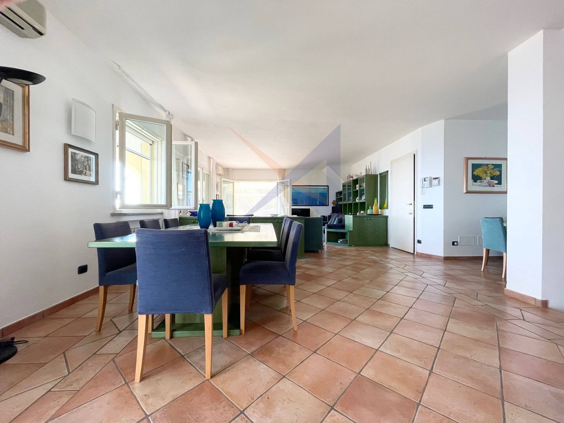 Villa in vendita a Ospedaletti