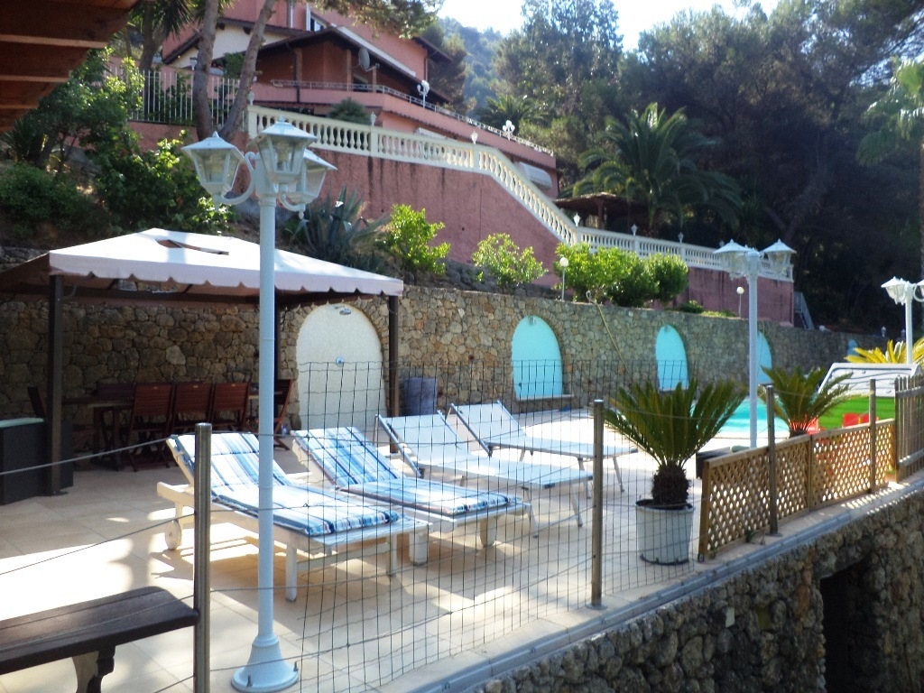 Villa in vendita a Camporosso