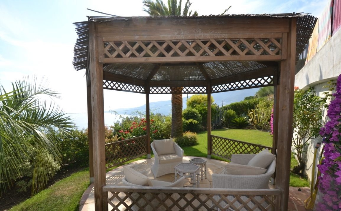 Villa in vendita a Ospedaletti