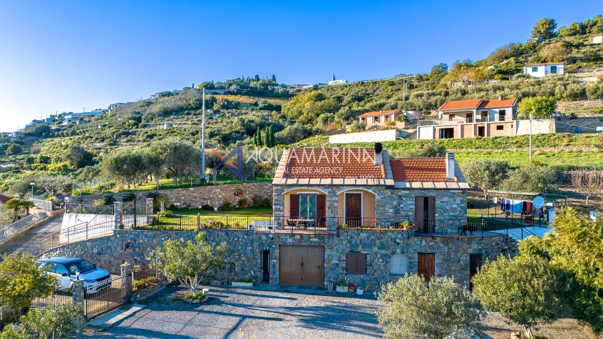 Villa in vendita a Cipressa, Aregai