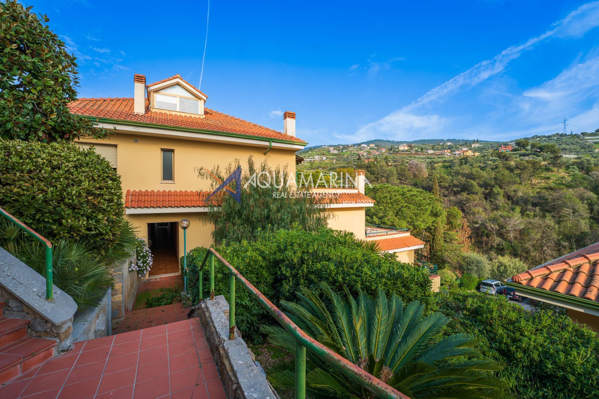 Appartamento in vendita a Vallebona