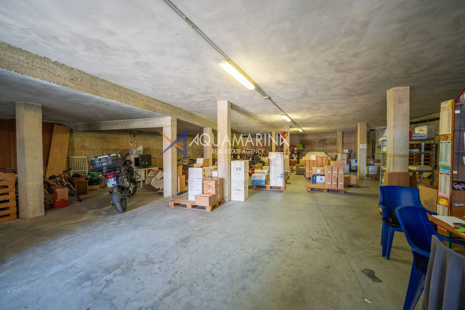 Magazzino in vendita a Taggia